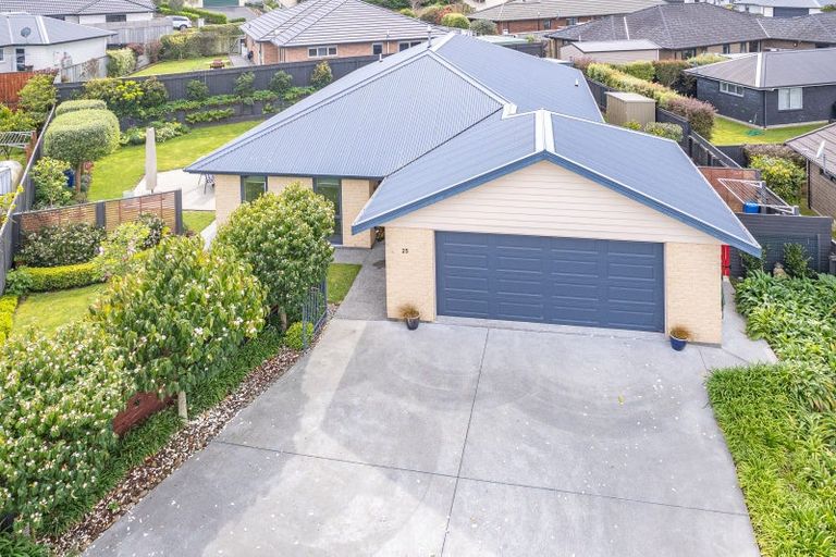 Photo of property in 25 Edith Collier Drive, Otamatea, Whanganui, 4500