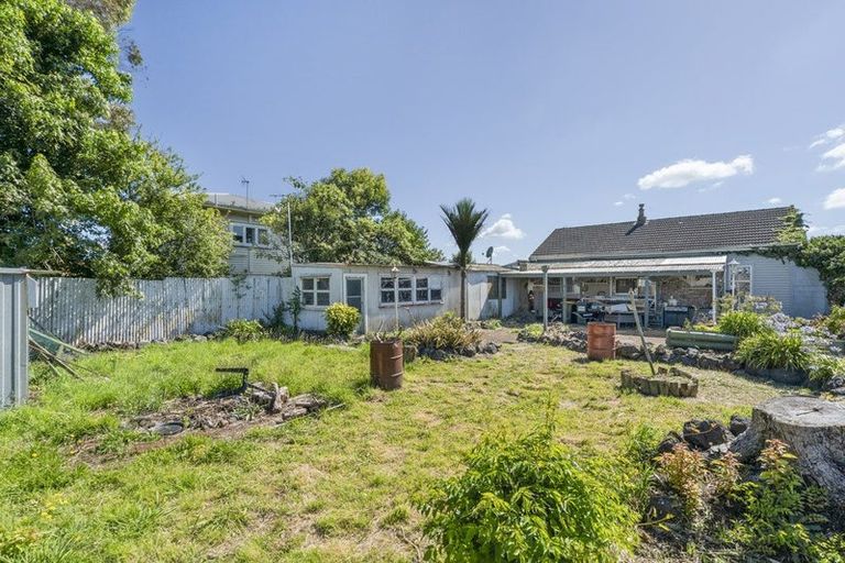 Photo of property in 47 Clendon Avenue, Papatoetoe, Auckland, 2025