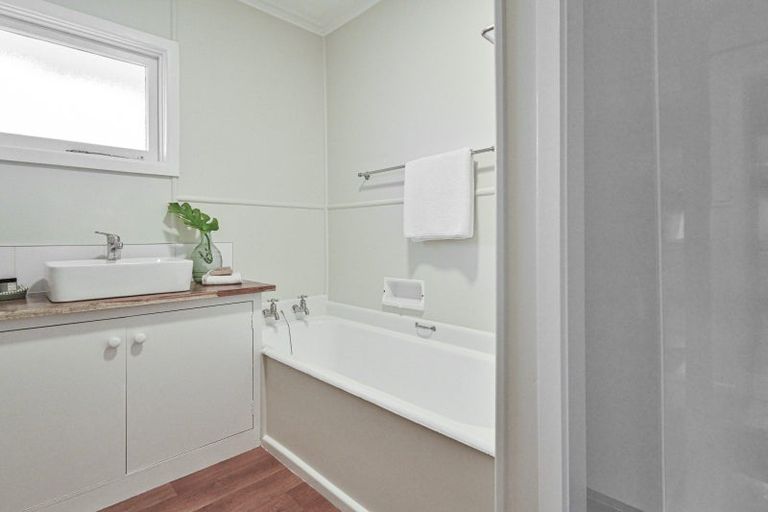 Photo of property in 902 Albert Street, Parkvale, Hastings, 4122