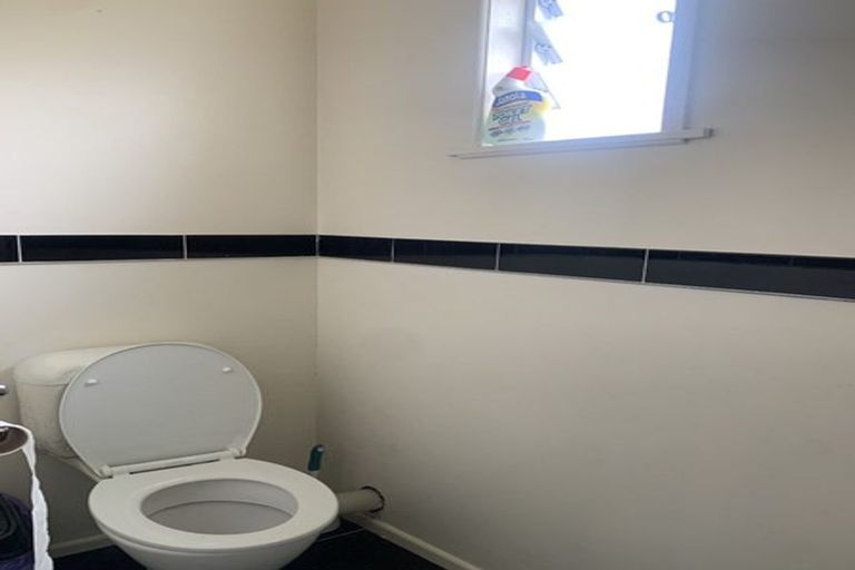 Photo of property in 19 Salisbury Road, Birkdale, Auckland, 0626