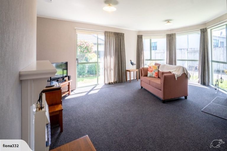 Photo of property in 15a Jensen Street, Hokowhitu, Palmerston North, 4410