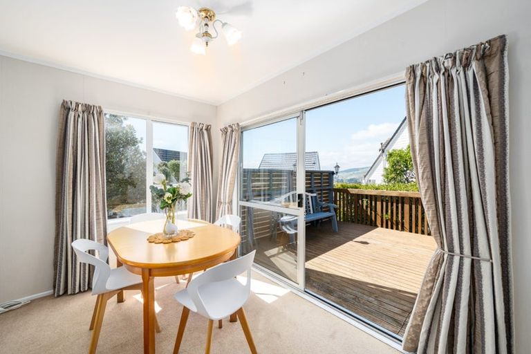 Photo of property in 5 Anaheim Place, Churton Park, Wellington, 6037