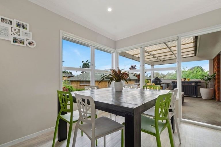 Photo of property in 8 Halberg Street, Papakura, 2110