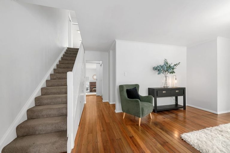 Photo of property in 59 Brentwood Street, Trentham, Upper Hutt, 5018