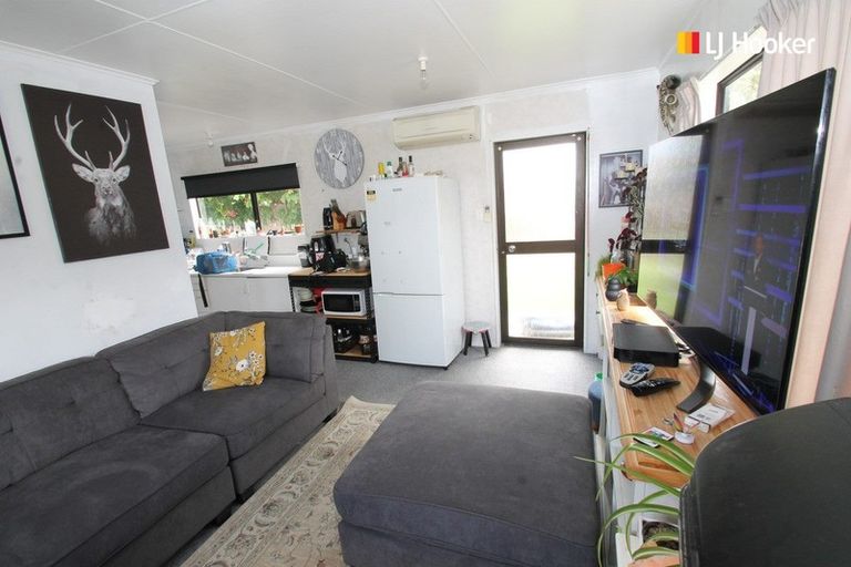 Photo of property in 239 Gladstone Road North, Mosgiel, 9024