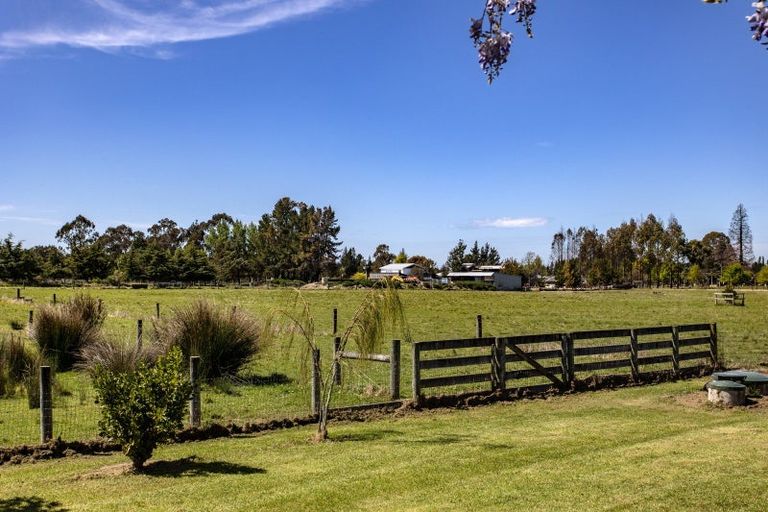 Photo of property in 11 Hodgsons Road, Loburn, Rangiora, 7472