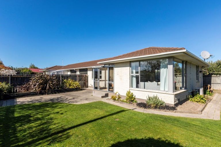 Photo of property in 24 Thompsons Road, Belfast, Christchurch, 8051