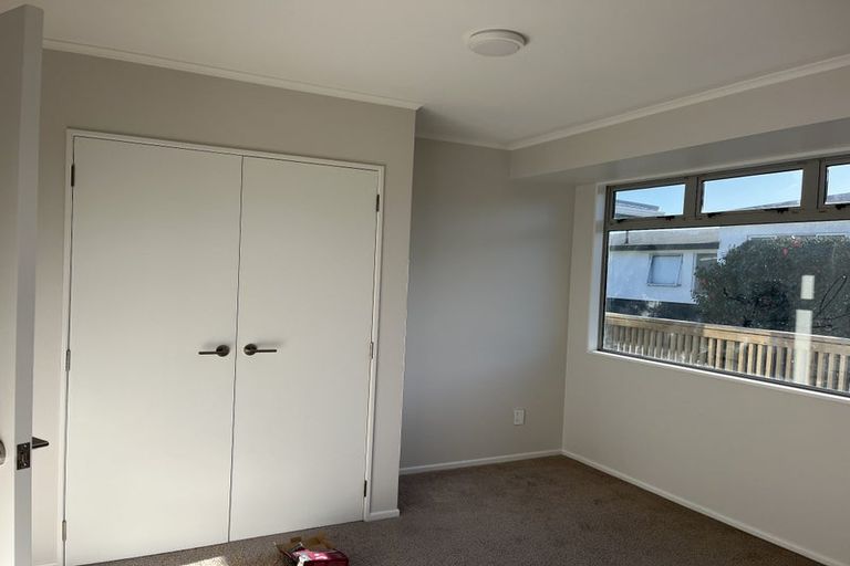 Photo of property in 24 Pitcairn Street, Oakura, 4314