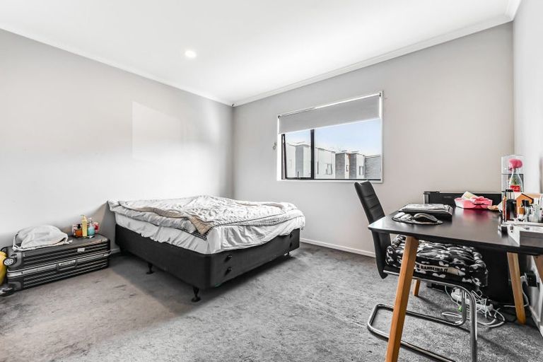 Photo of property in 90u2 Carrington Avenue, Silverdale, Hamilton, 3216