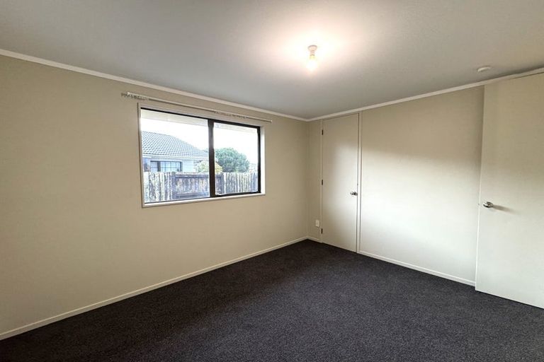 Photo of property in 18 Cargill Grove, Kelvin Grove, Palmerston North, 4414
