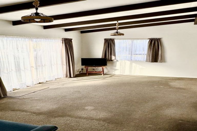 Photo of property in 37a Karamu Street, Tawhero, Whanganui, 4501