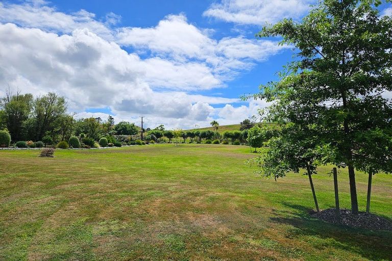 Photo of property in 728 Peak Road, Helensville, 0875