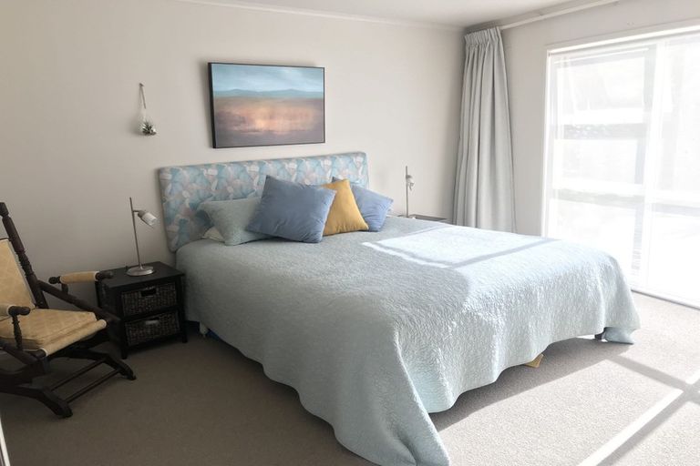 Photo of property in 95 Konini Road, Titirangi, Auckland, 0604