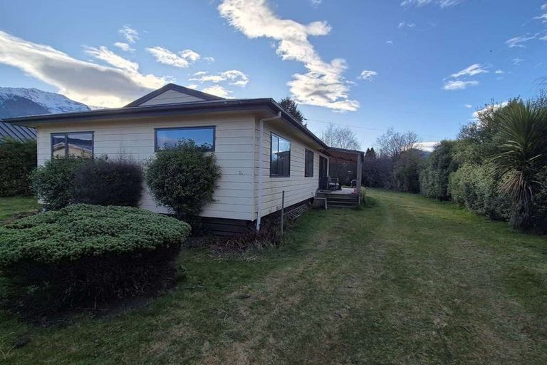 Photo of property in 21 Groves Street, Glenorchy, 9372