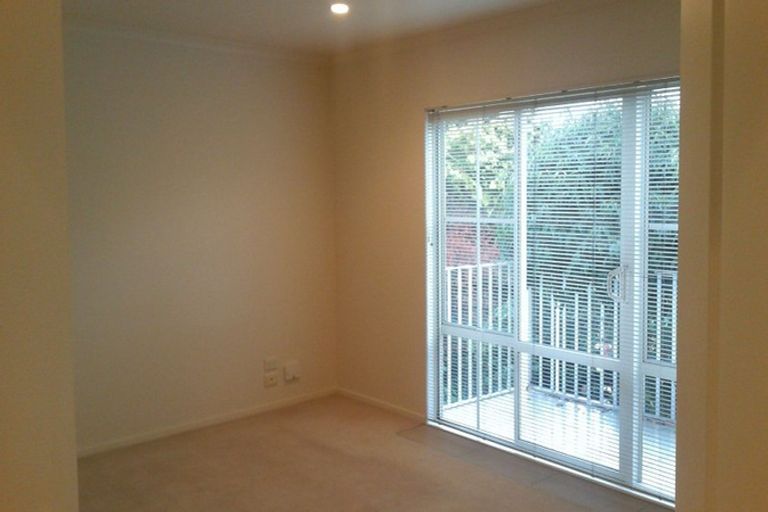 Photo of property in 1 Kurupae Road, Hilltop, Taupo, 3330