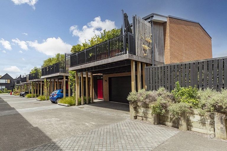 Photo of property in 4b Hastings Street, Hobsonville, Auckland, 0616