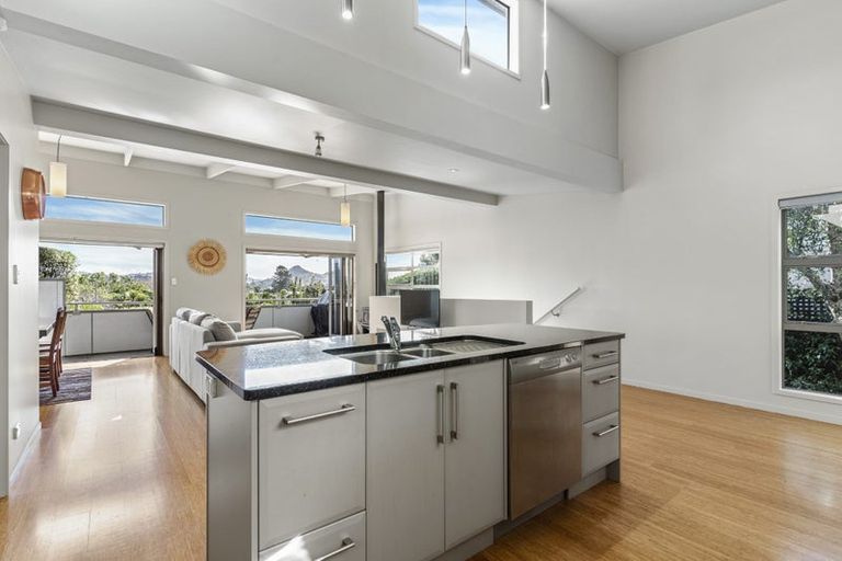 Photo of property in 37a Mount Avenue, Pauanui, Hikuai, 3579