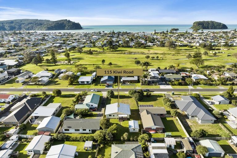 Photo of property in 115 Kiwi Road, Whangamata, 3620