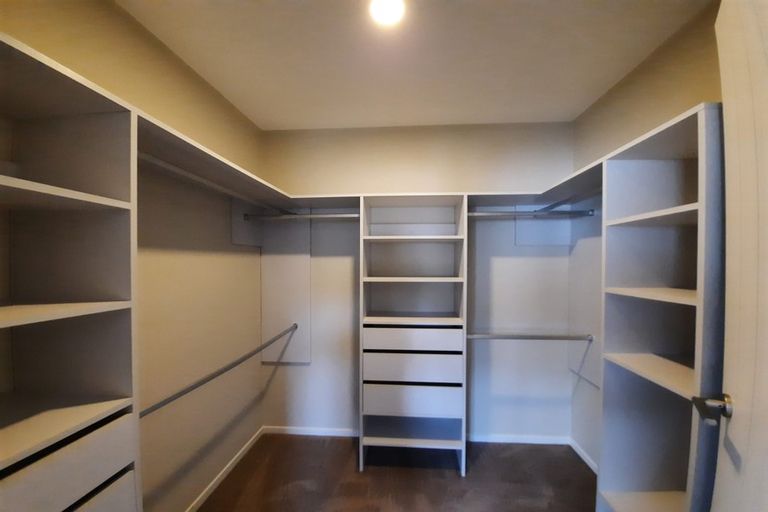Photo of property in 11 Drumbuoy Drive, Flat Bush, Auckland, 2019