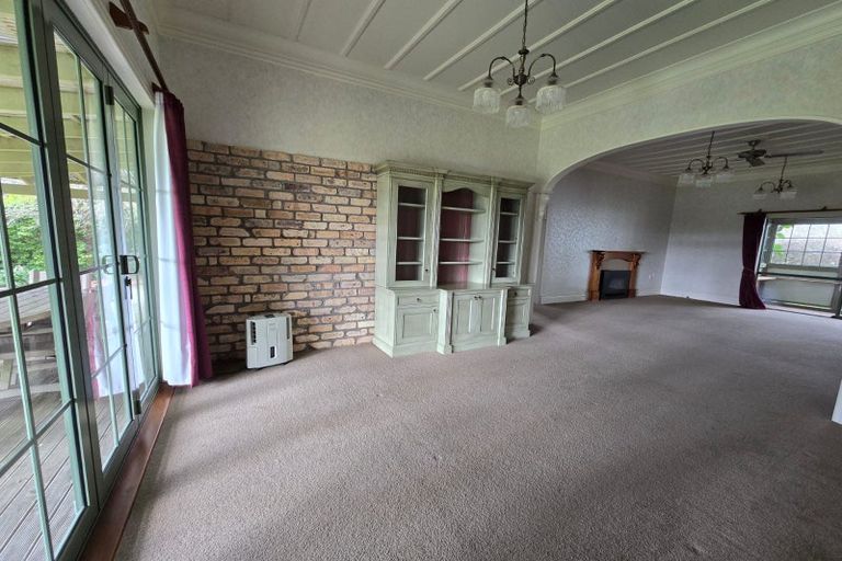 Photo of property in 604 Tuhikaramea Road, Temple View, Hamilton, 3290