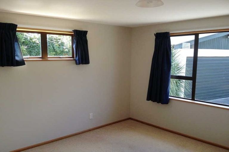 Photo of property in 39 Tintern Avenue, Avonhead, Christchurch, 8042