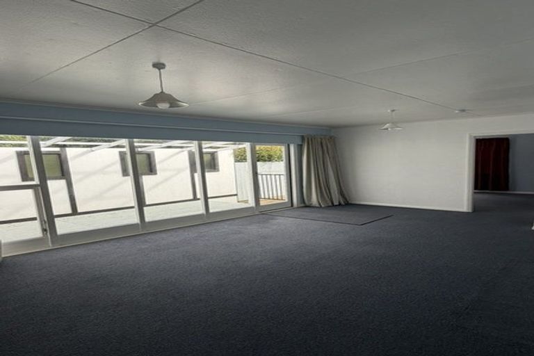 Photo of property in 130a Main Road North, Woodend, 7610