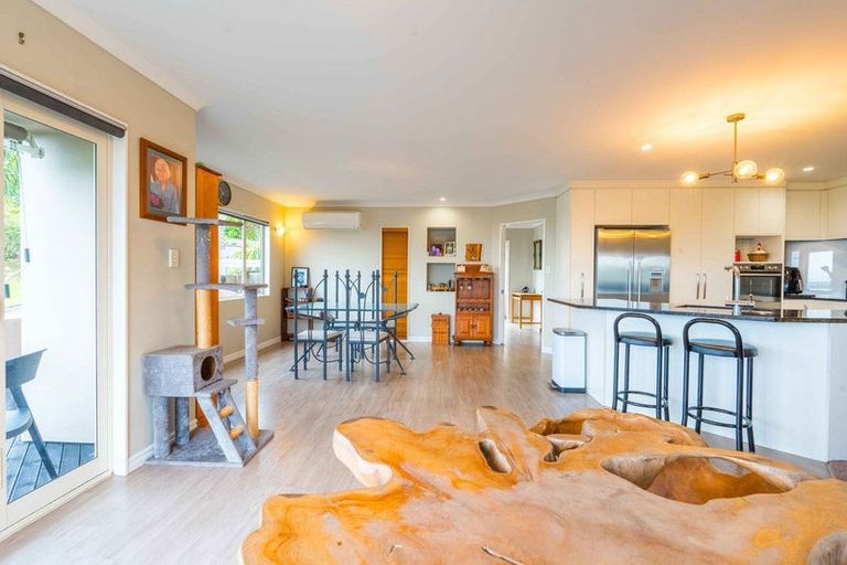 Photo of property in 14r Estates Terrace, Welcome Bay, Tauranga, 3175
