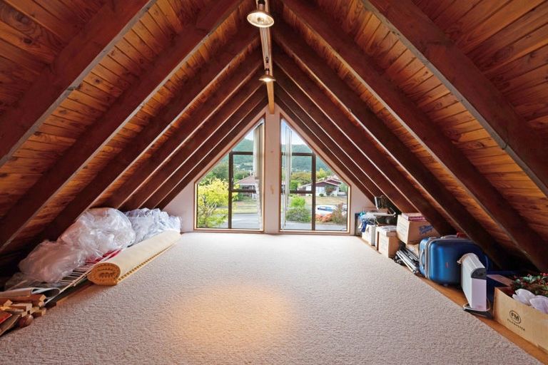 Photo of property in 11 Hurunui Street, Waikanae, 5036