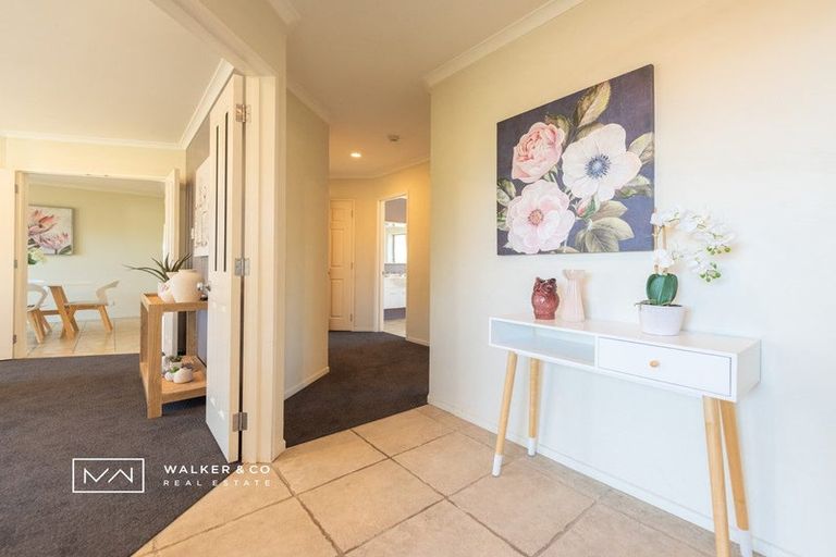 Photo of property in 349a Main Road North, Brown Owl, Upper Hutt, 5018