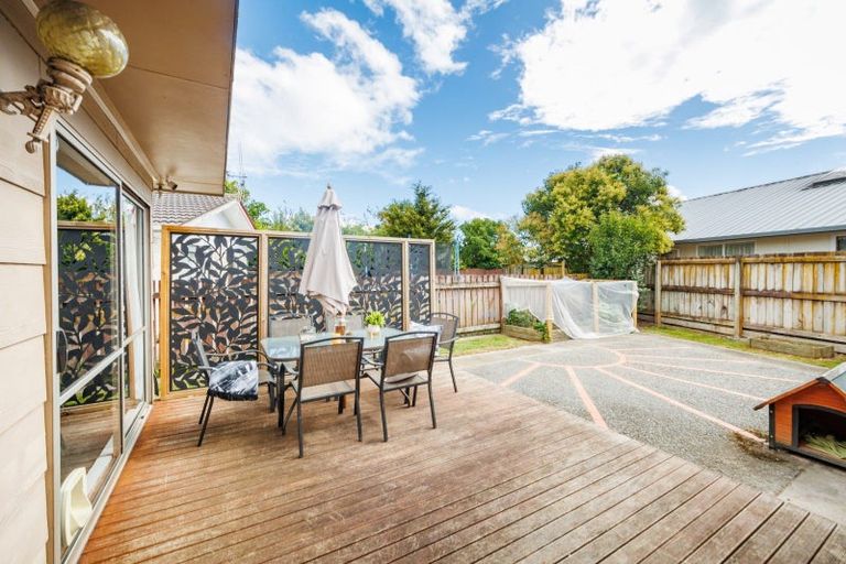 Photo of property in 13 Featherston Street, Takaro, Palmerston North, 4412