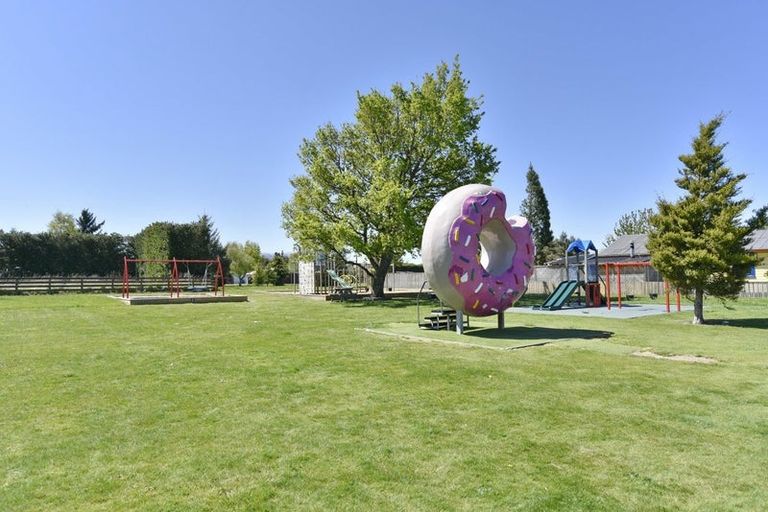 Photo of property in 5678 West Coast Road, Springfield, 7681