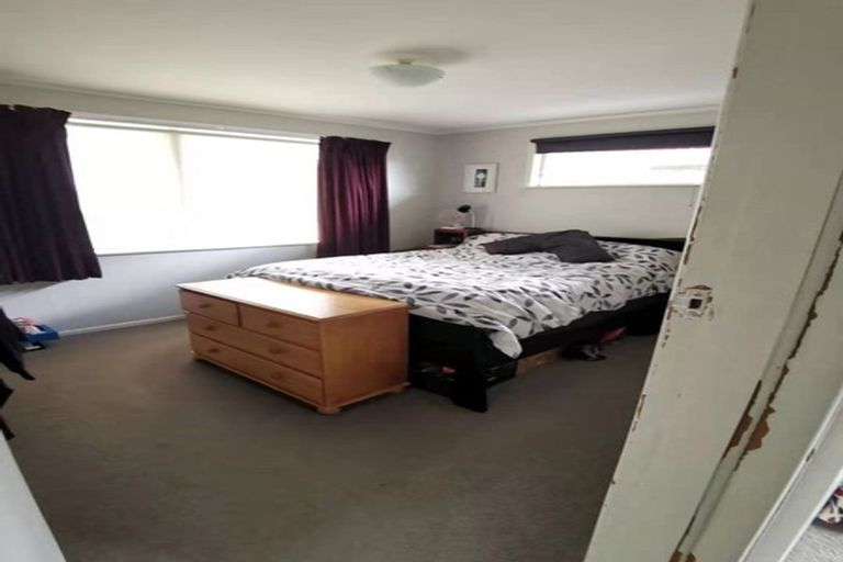 Photo of property in 112 Edgewater Drive, Pakuranga, Auckland, 2010