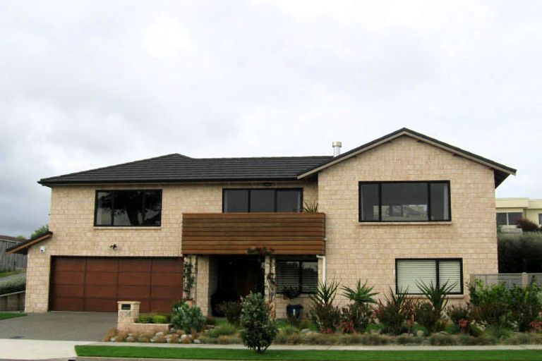 Photo of property in 334 Manly Street, Paraparaumu Beach, Paraparaumu, 5032