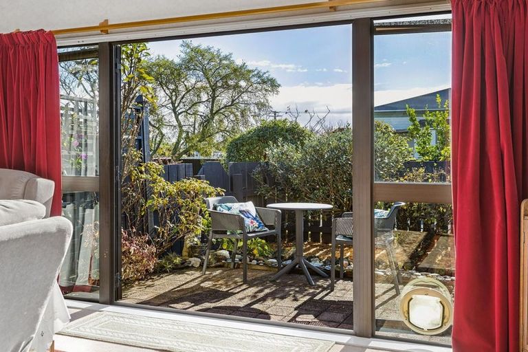Photo of property in 11 Hunter Street, Westport, 7825