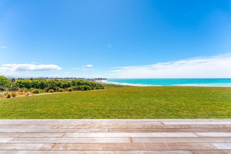 Photo of property in 35 Parade, Scarborough, Timaru, 7971