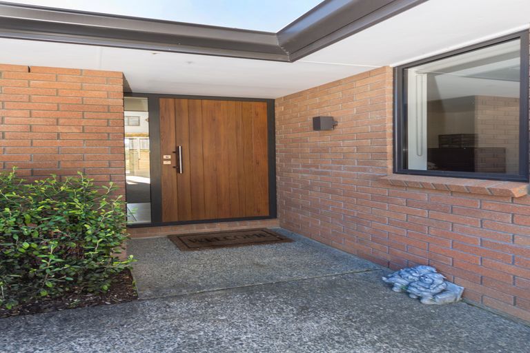 Photo of property in 74 Isabella Drive, Pukekohe, 2120