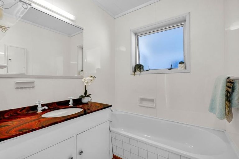 Photo of property in 40 Mangati Road, Bell Block, New Plymouth, 4312
