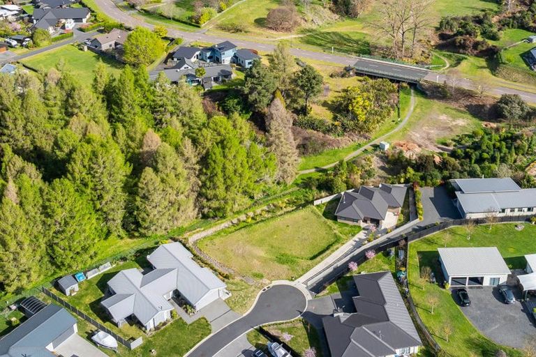 Photo of property in 13 Larches Lane, Kinloch, 3377