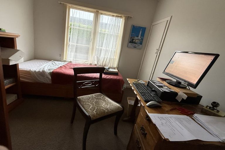 Photo of property in 12 Crete Avenue, Milford, Auckland, 0620