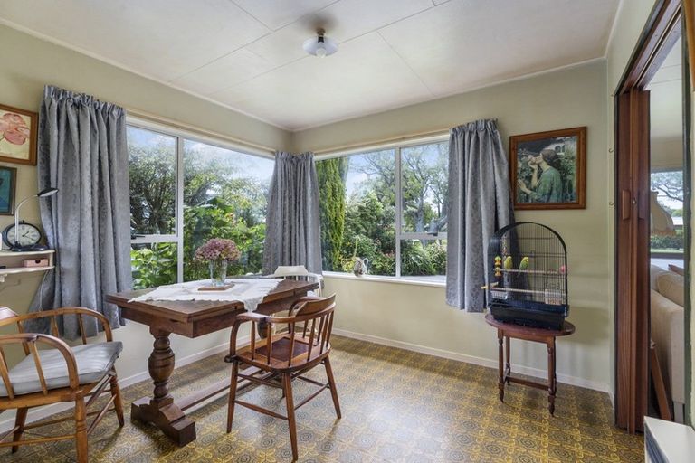 Photo of property in 7 Otira Place, Awapuni, Palmerston North, 4412