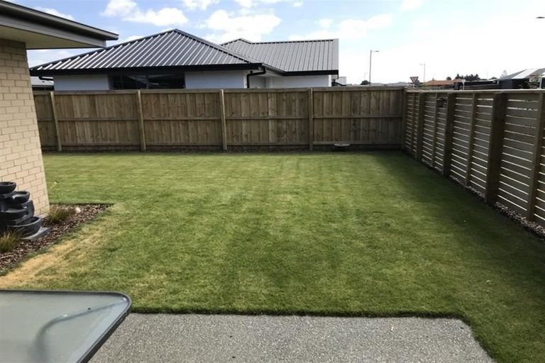 Photo of property in 4 Fry Place, Rolleston, 7614