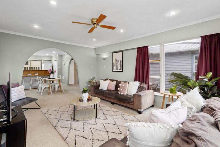 Photo of property in 39 Dominion Park Street, Johnsonville, Wellington, 6037