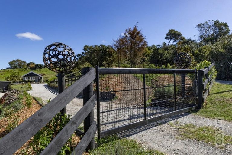 Photo of property in 349 Fordyce Road, Helensville, 0874