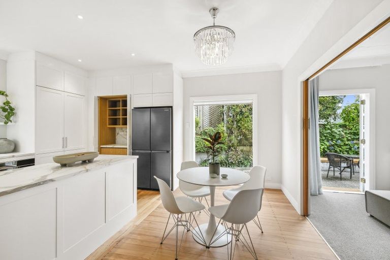 Photo of property in 32 Cecil Road, Wadestown, Wellington, 6012