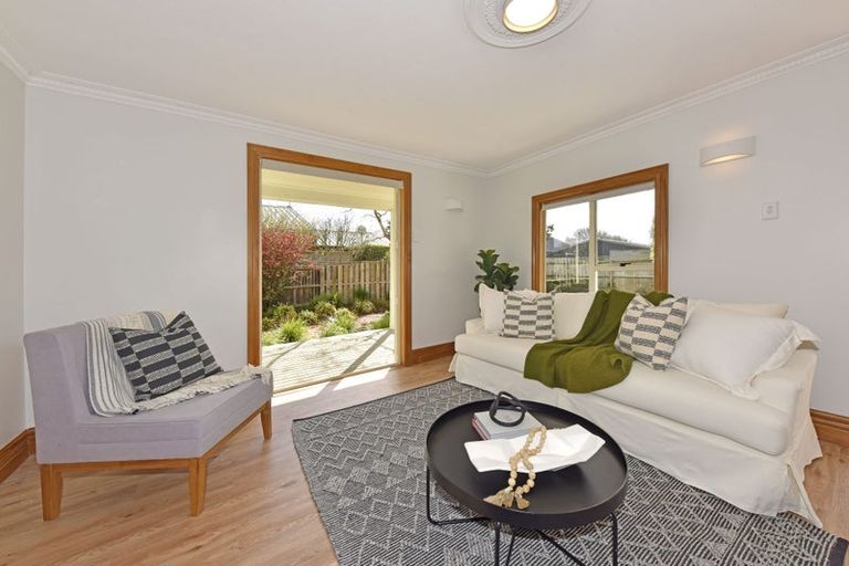 Photo of property in 68 Englefield Road, Northwood, Christchurch, 8051