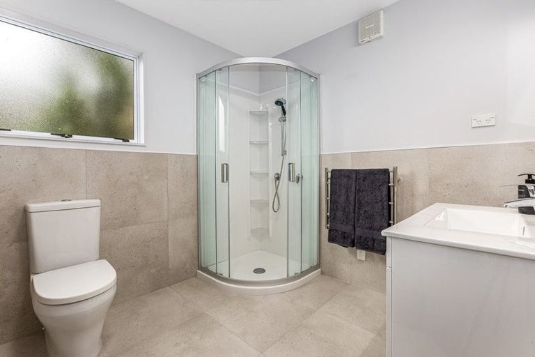 Photo of property in 30 Musket Lane, Whitby, Porirua, 5024