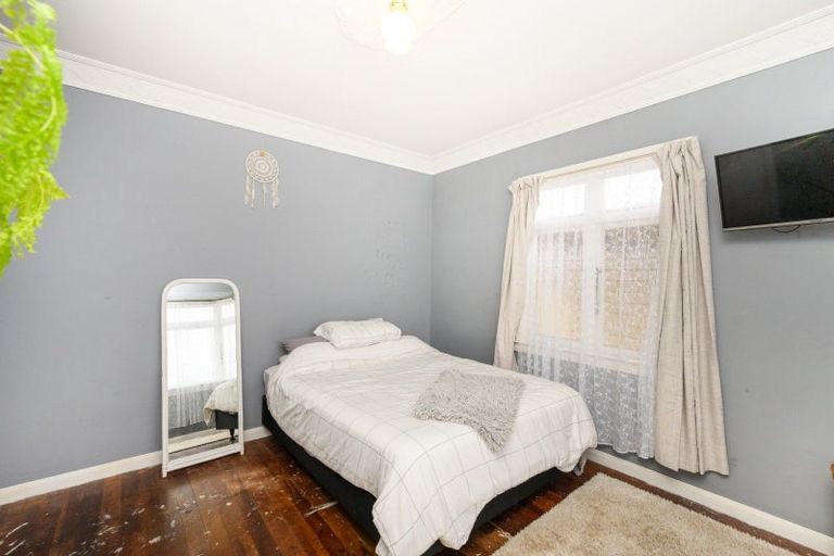 Photo of property in 23 Jenks Street, Foxton, 4814