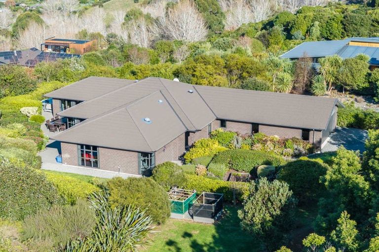 Photo of property in 9 Angus Way, Nikau Valley, Paraparaumu, 5032