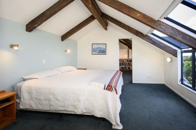 Photo of property in 151 Summerhill Drive, Fitzherbert, Palmerston North, 4410