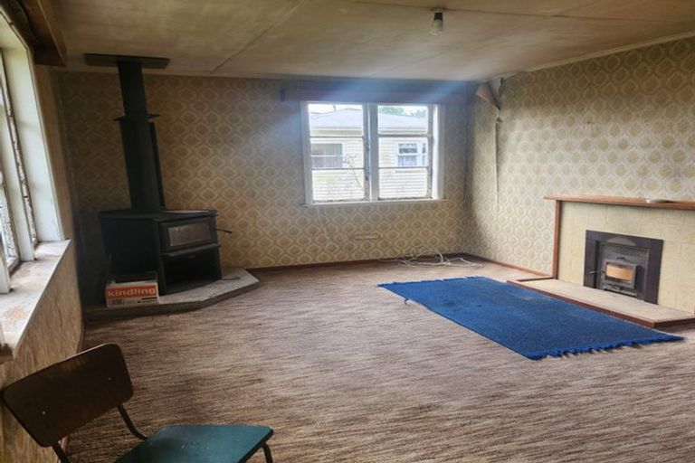 Photo of property in 23 Stanly Street, Eketahuna, 4900